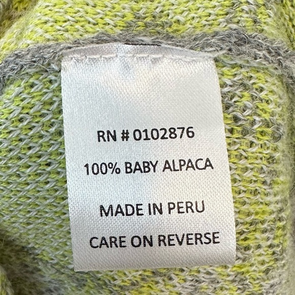 Novica Alpaca Gray Floral Long Cardigan Coat M - Picture 13 of 15